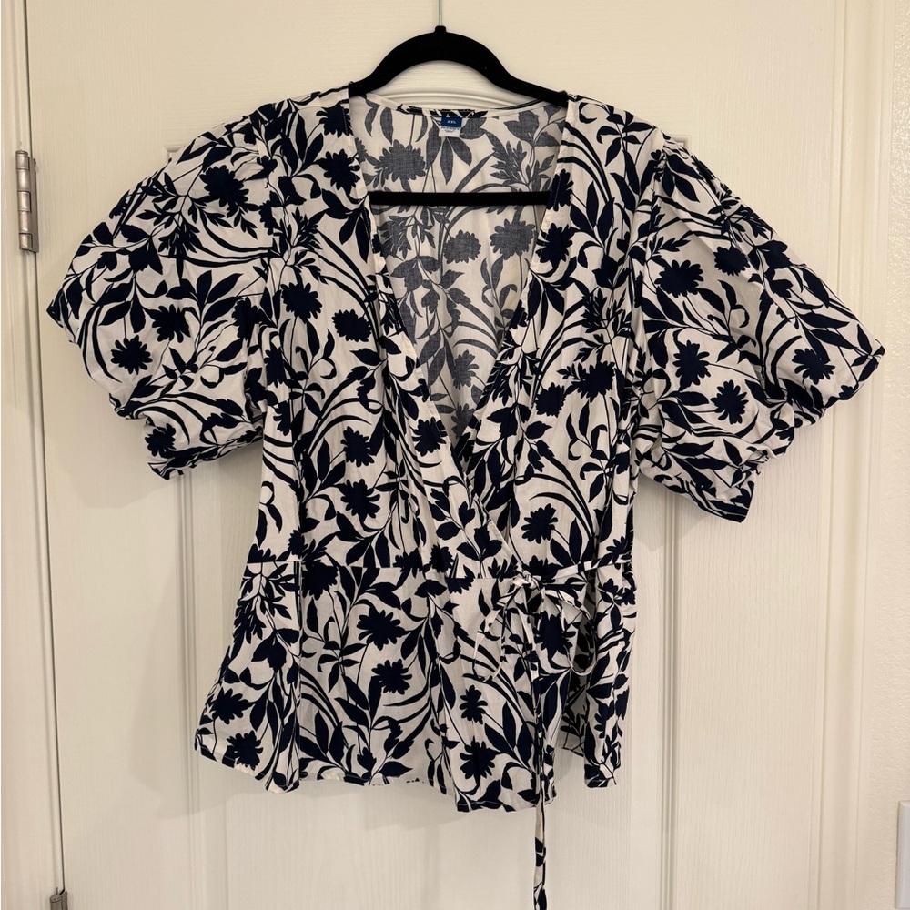 Old Navy Navy and White Floral Wrap Blouse